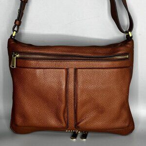 FOSSIL FIONA CROSSBODY BROWN PEBBLE LEATHER W/EXTRA POCKETS ZIPPER TO EXPAND BAG
